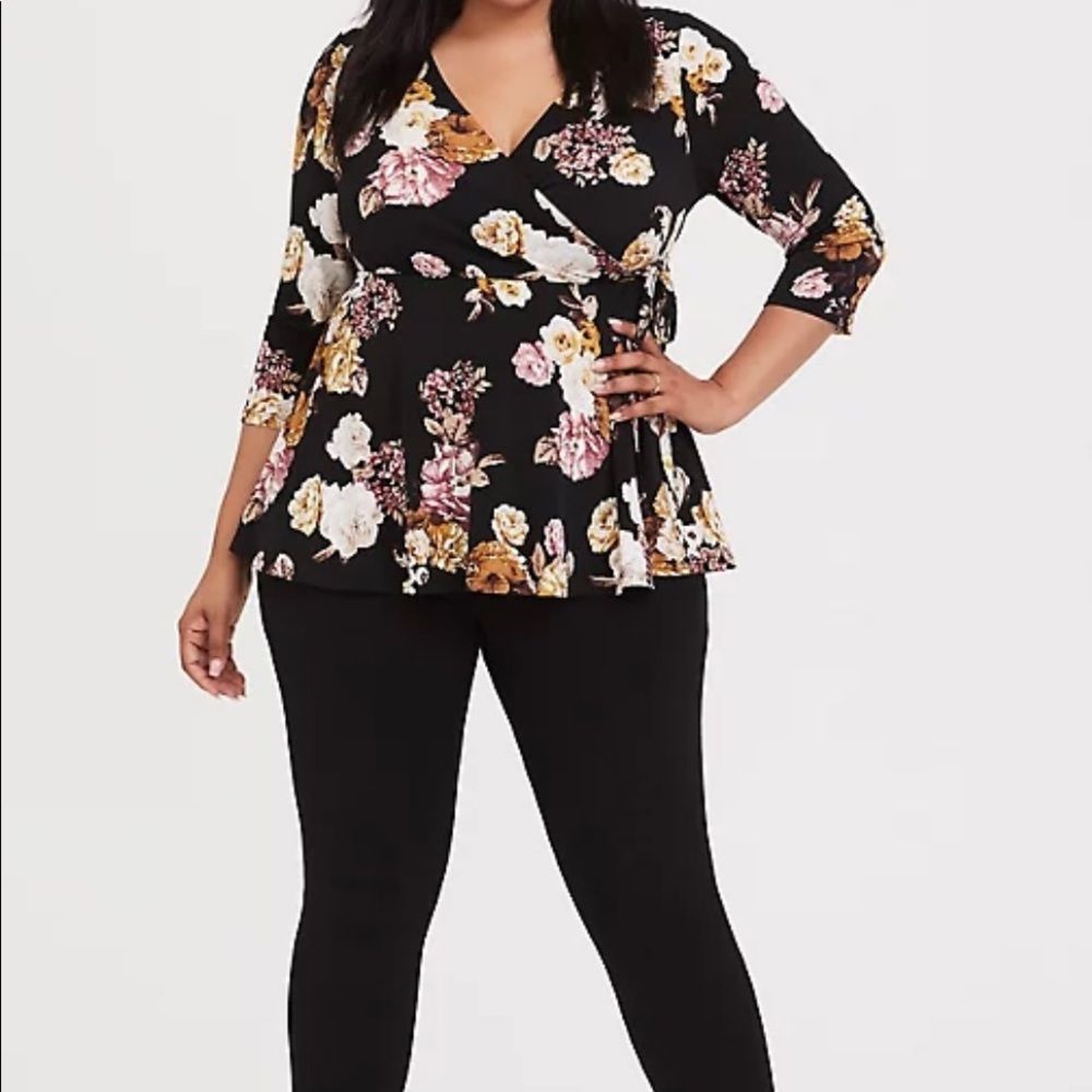 torrid Black Floral Wrap Peplum Top